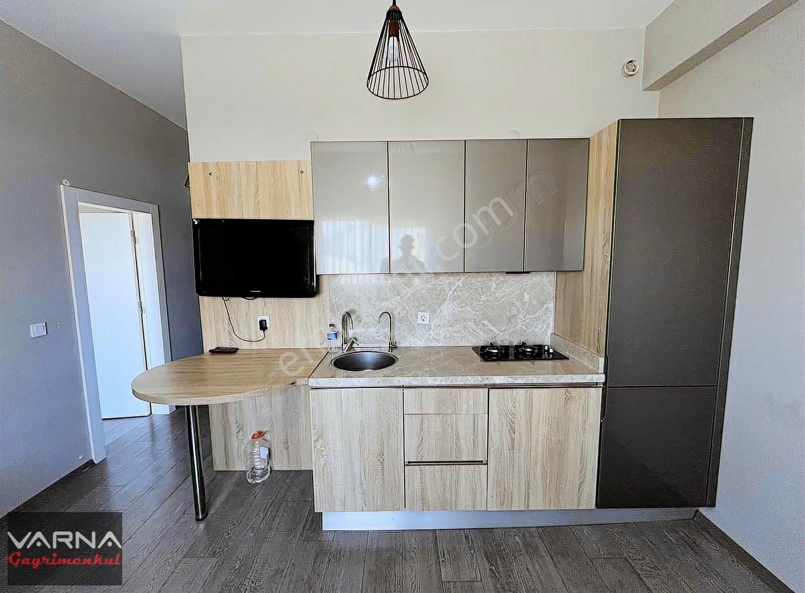 Menderes Cüneytbey Mah. Kiralık 1+1 Eşyalı Ara Kat Daire - Görsel 10