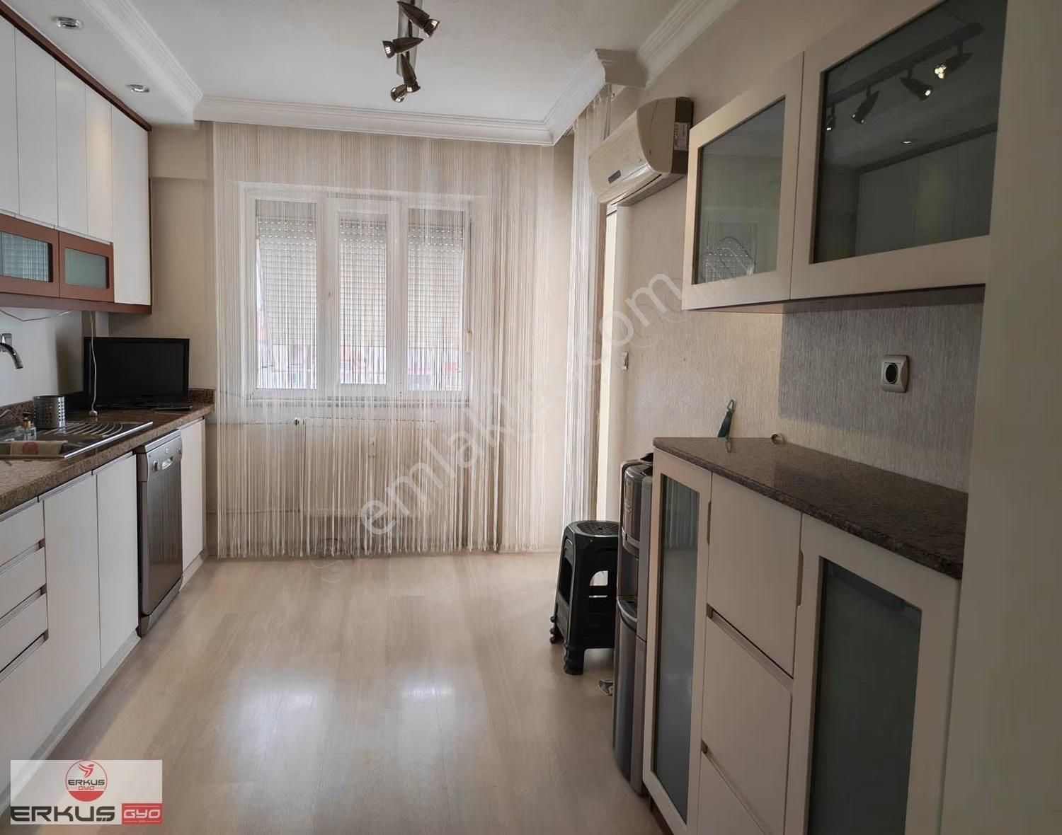 Erkuş Gyo Adalet Mahallesinde Mükemmel Konumda Satılık 3+1 Daire - Görsel 20