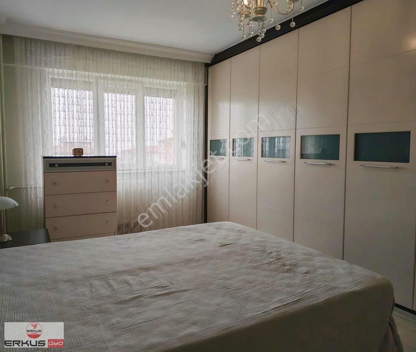 Erkuş Gyo Adalet Mahallesinde Mükemmel Konumda Satılık 3+1 Daire - Görsel 3