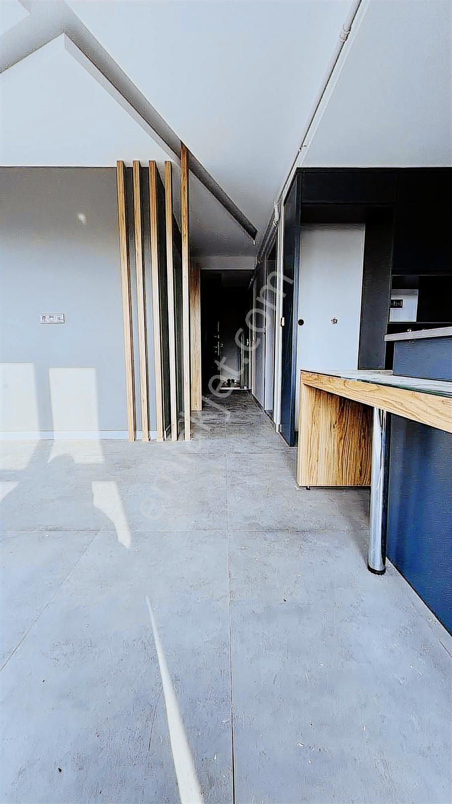 Lozan Cadde Üzeri Ferah Lüx Kiralık 2+1 Daire - Görsel 6