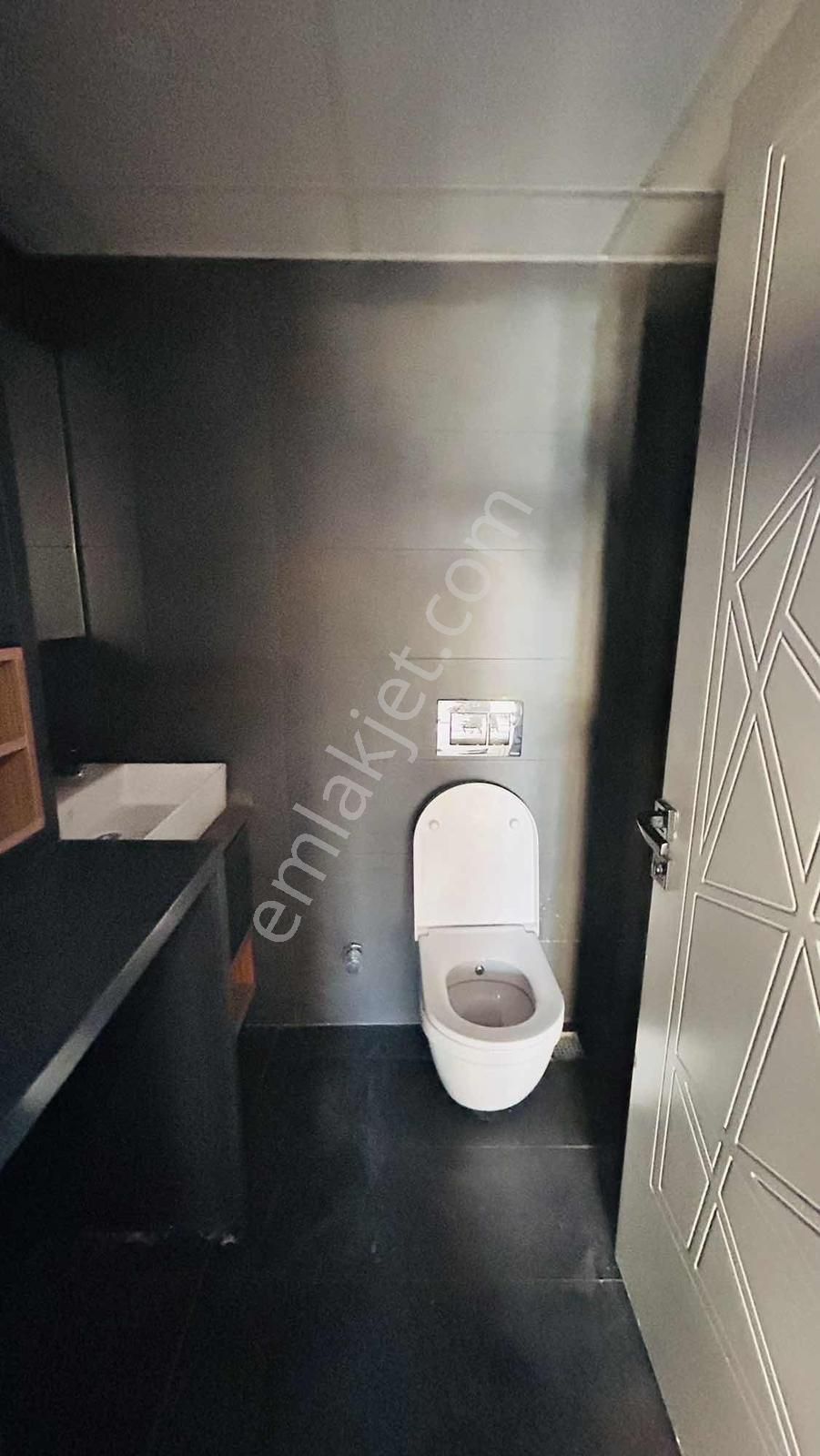 Lozan Cadde Üzeri Ferah Lüx Kiralık 2+1 Daire - Görsel 29