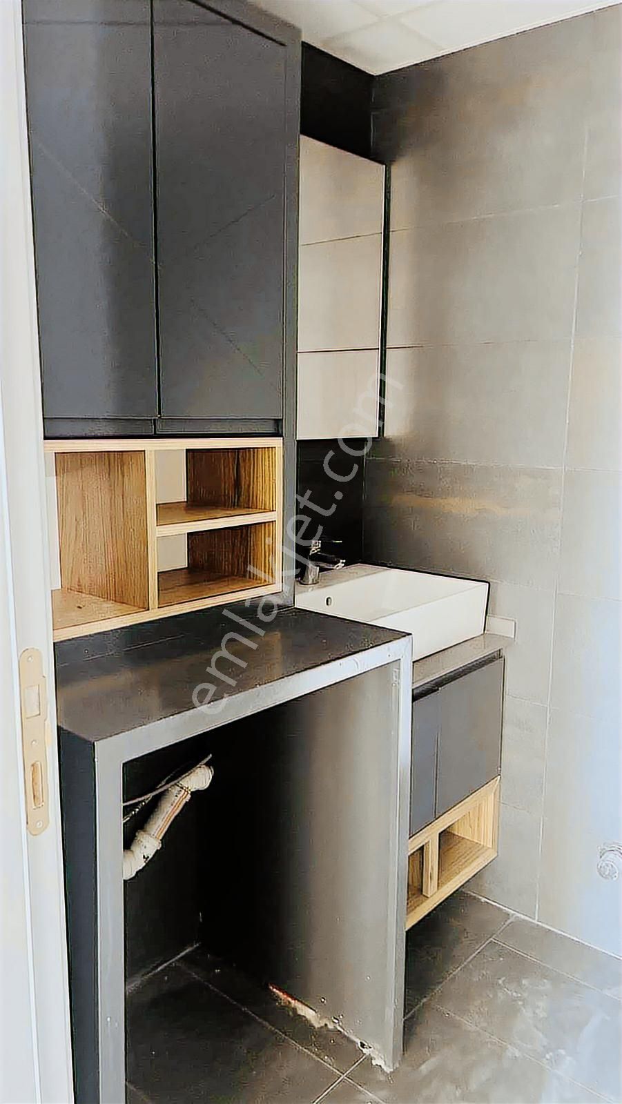 Lozan Cadde Üzeri Ferah Lüx Kiralık 2+1 Daire - Görsel 28