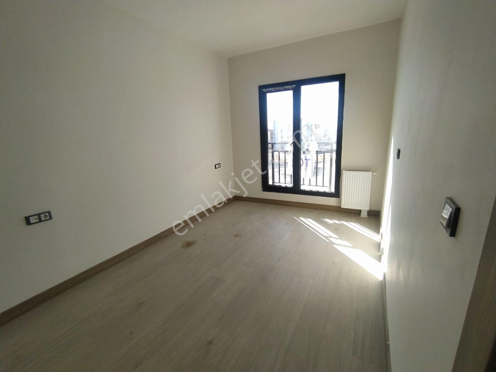 Adana Sarıçam Göztepe Tokilerde Yola Markete Yakın Sıfır Kiralık Daire 2+1 Fırsat Daire - Görsel 13