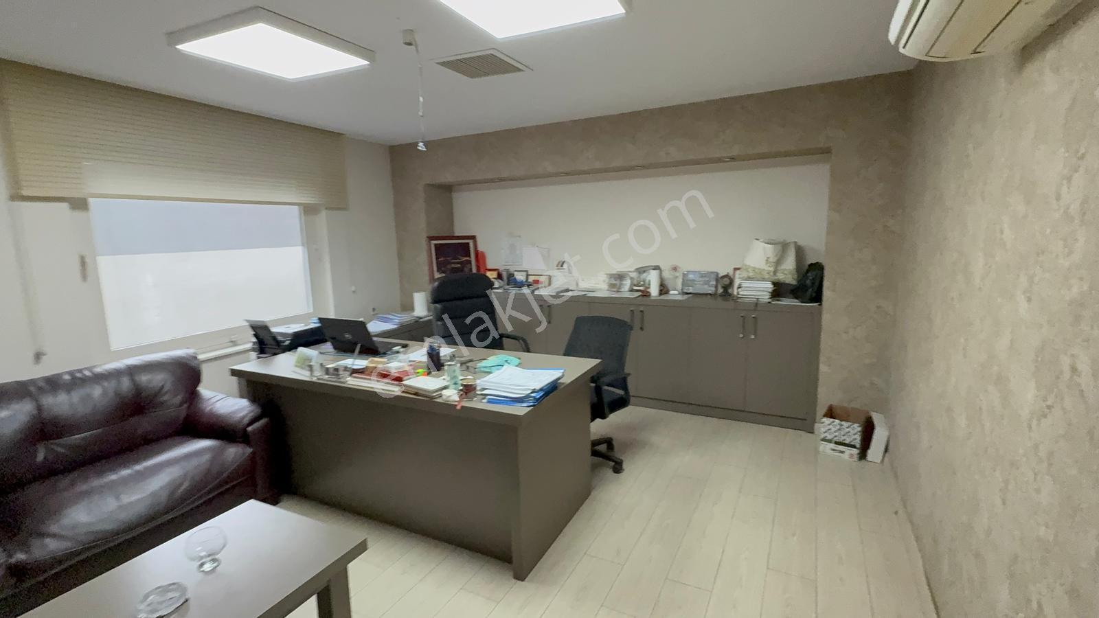Trabzon Meydan'da Satılık Ofis - Görsel 11