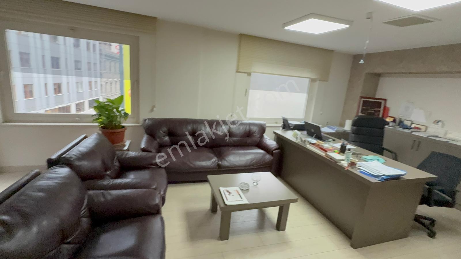 Trabzon Meydan'da Satılık Ofis - Görsel 18