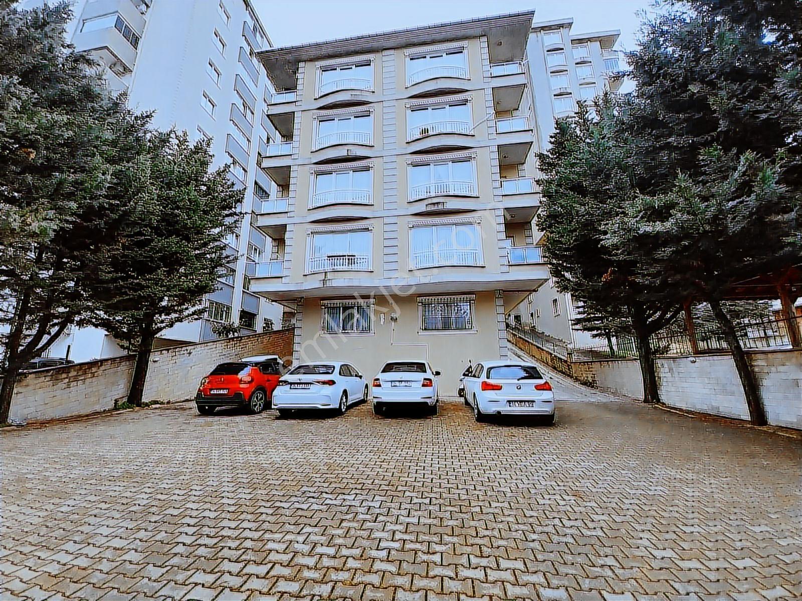 Site Özellikli Binada Önü Açık Ferah Fırsat