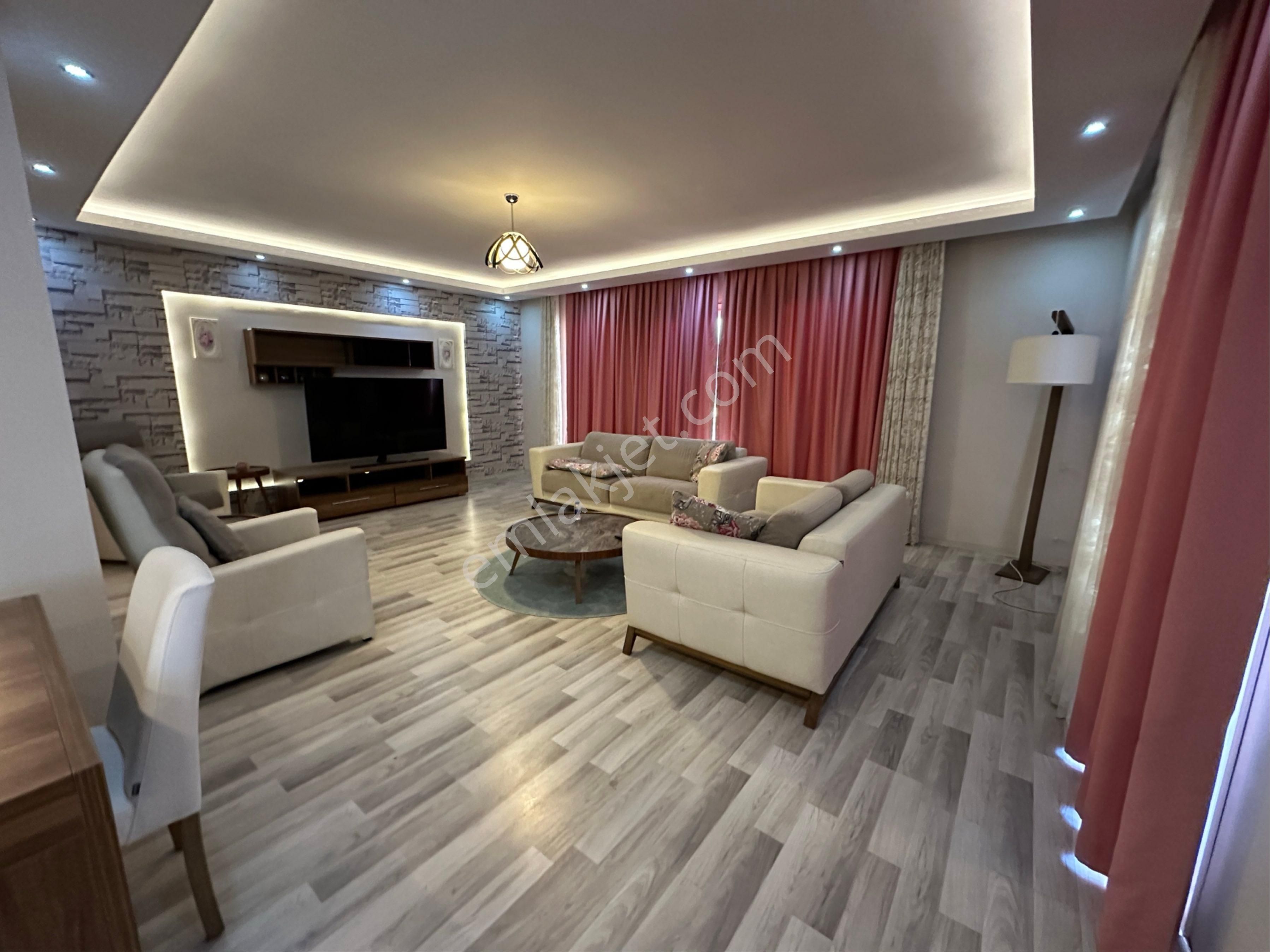 Kuşadası Satılık Deniz Manzaralı 3+1 Daire - Görsel 3