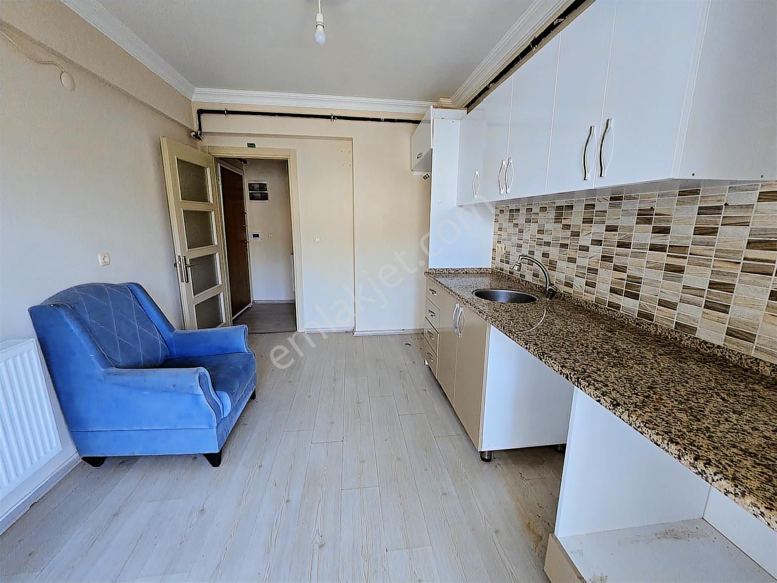 Remax Arma Dan Çamlıkule Mah1+1 50 M2 Girş Kat Kiralık Daire - Görsel 2