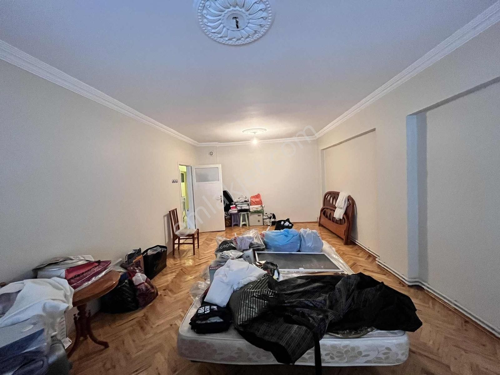 Cumhuriyet Mahallesinde Kaçırılmayacak 3+1 Fırsat Daire - Görsel 2