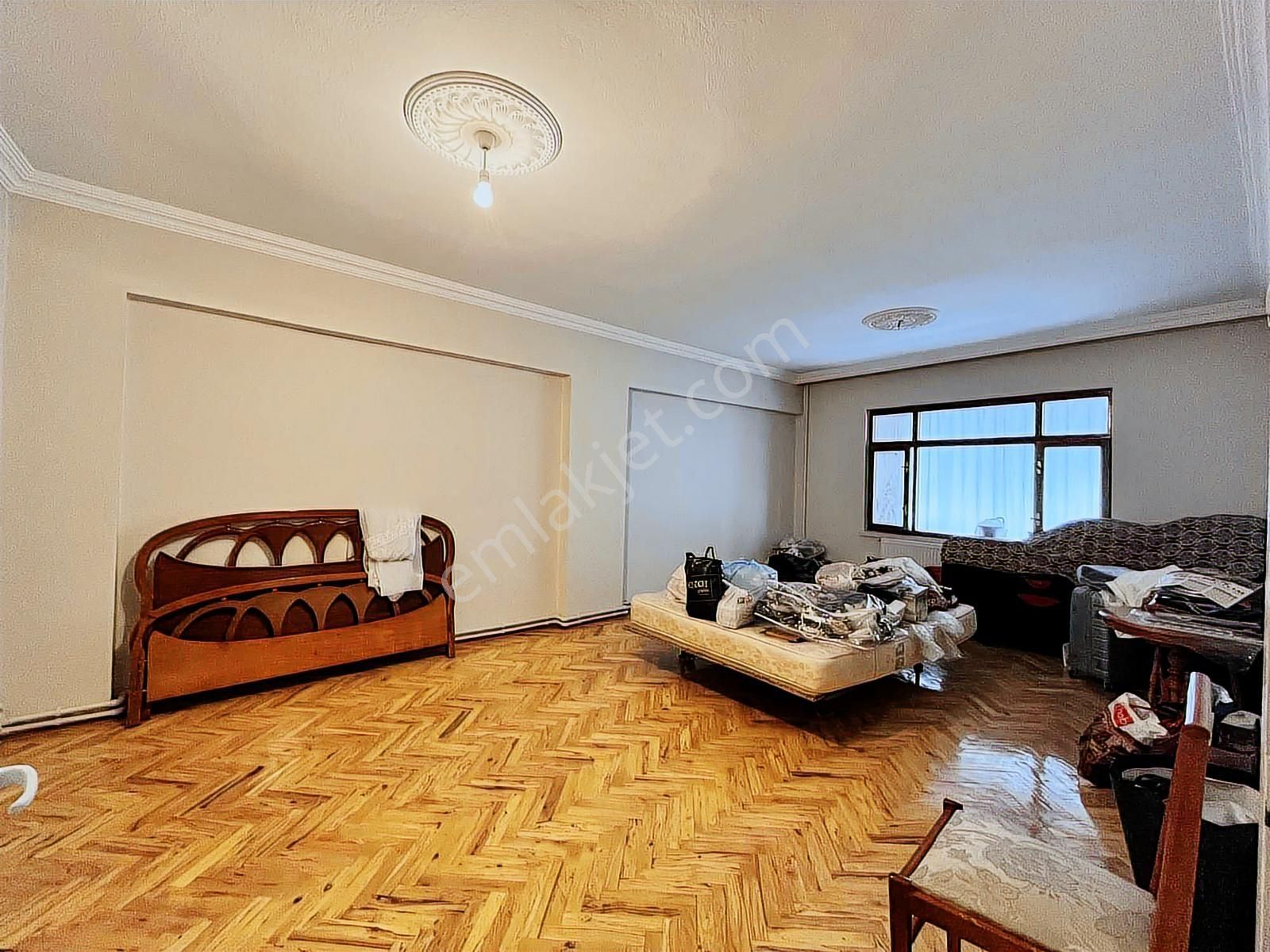 Cumhuriyet Mahallesinde Kaçırılmayacak 3+1 Fırsat Daire - Görsel 9