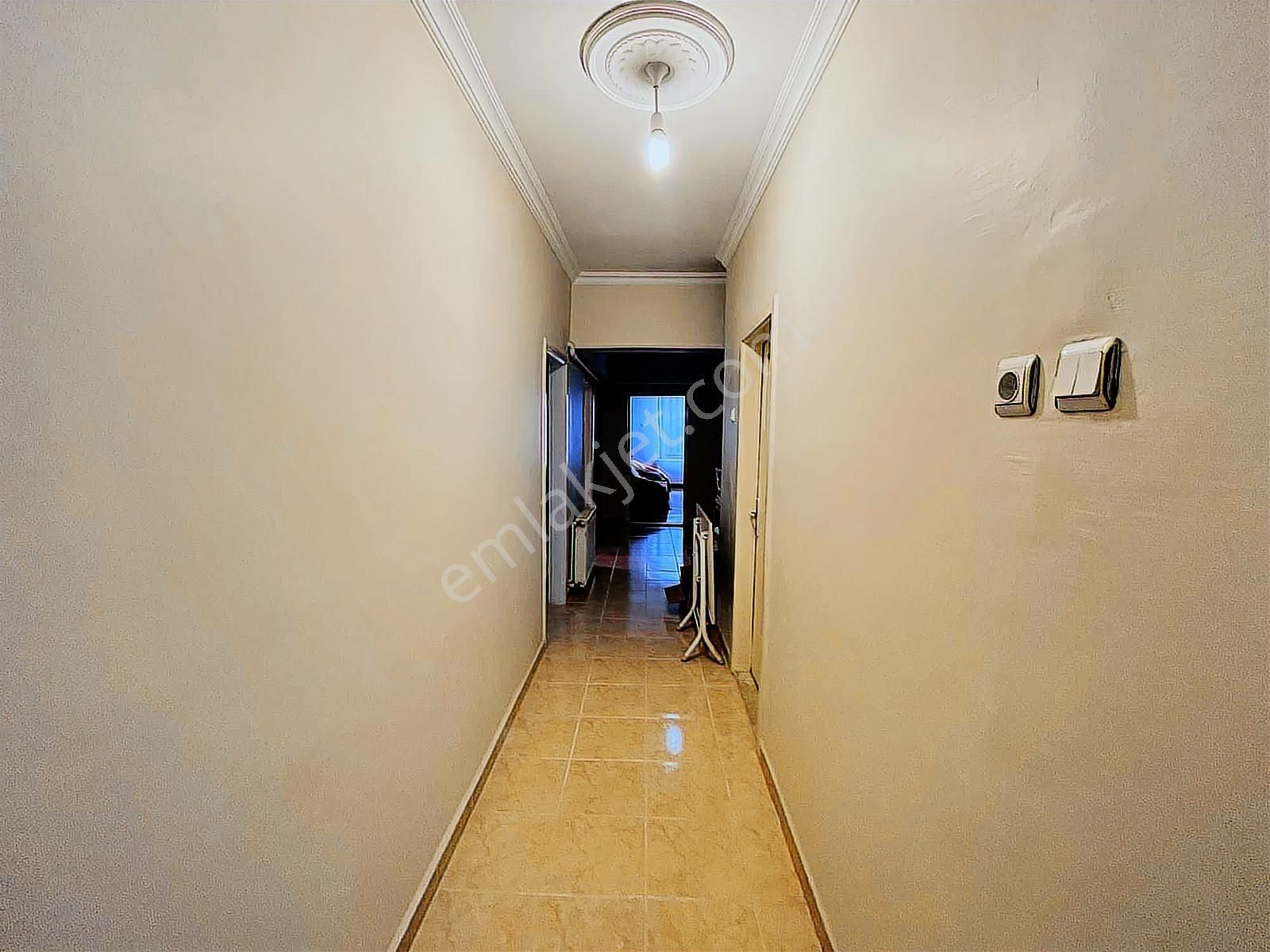 Cumhuriyet Mahallesinde Kaçırılmayacak 3+1 Fırsat Daire - Görsel 20