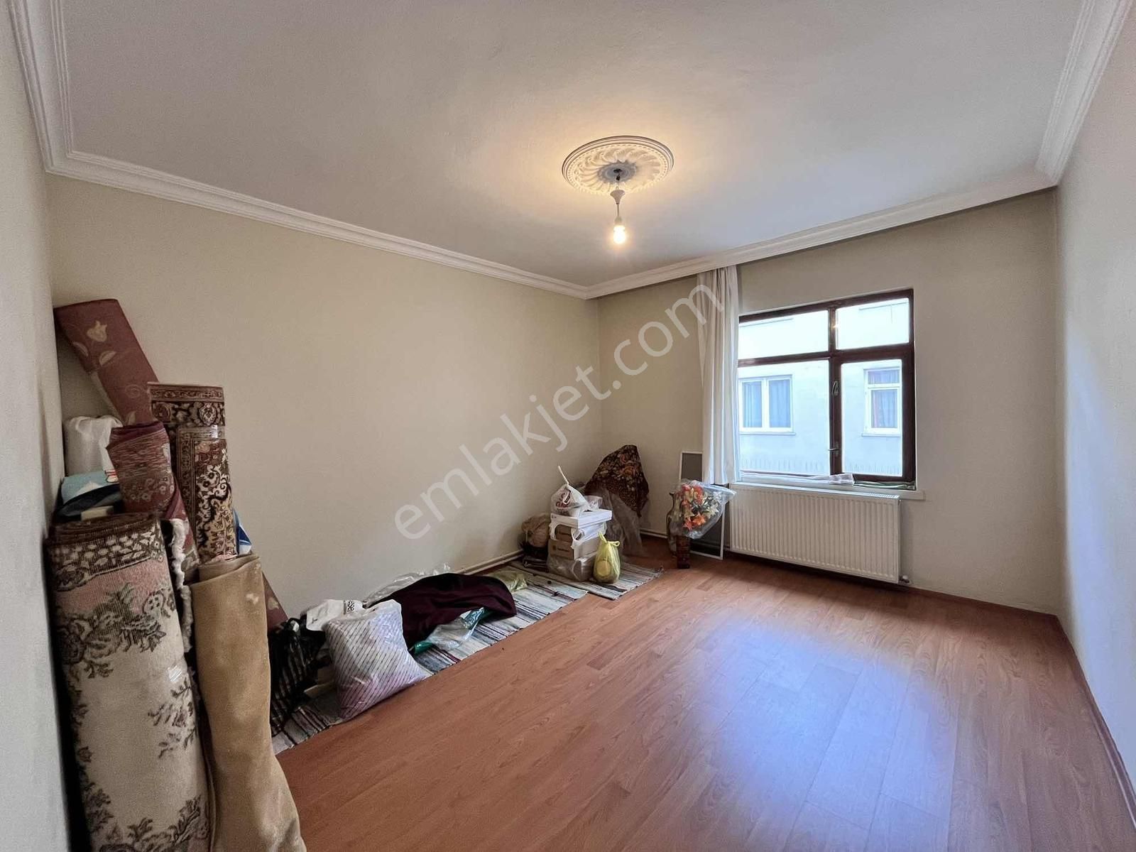 Cumhuriyet Mahallesinde Kaçırılmayacak 3+1 Fırsat Daire - Görsel 5