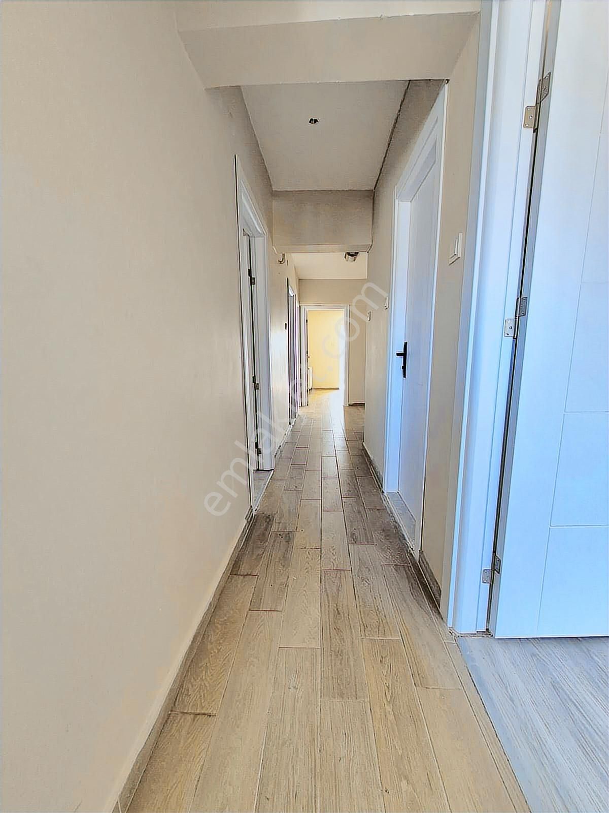 Medicalpoint Hastanesi Yanında Manzaralı Otoparklı 3+1 175 M2 - Görsel 10