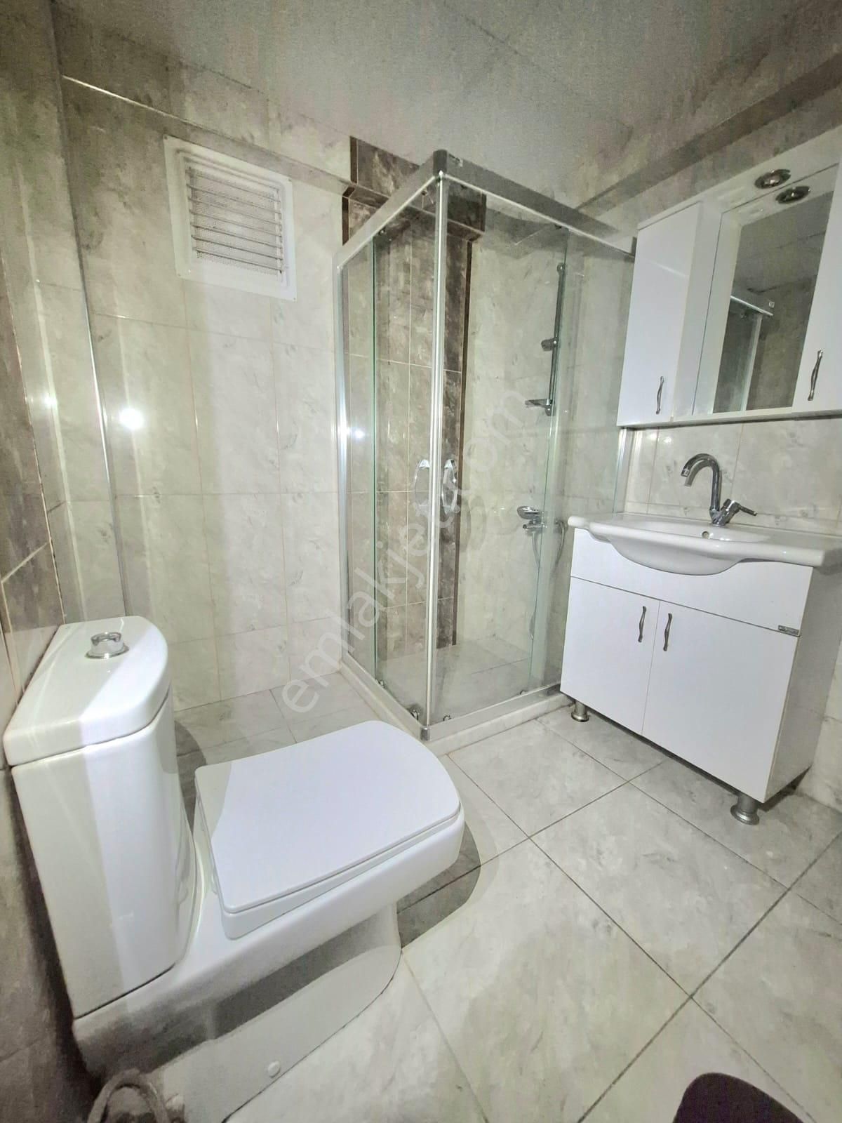 Medicalpoint Hastanesi Yanında Manzaralı Otoparklı 3+1 175 M2 - Görsel 5