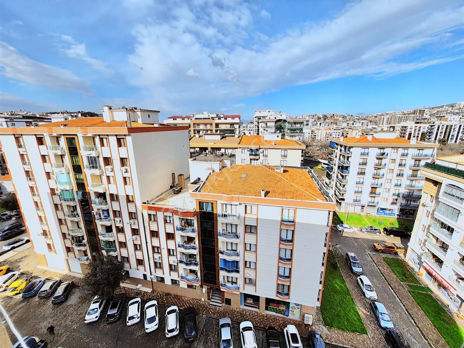 Medicalpoint Hastanesi Yanında Manzaralı Otoparklı 3+1 175 M2 - Görsel 30