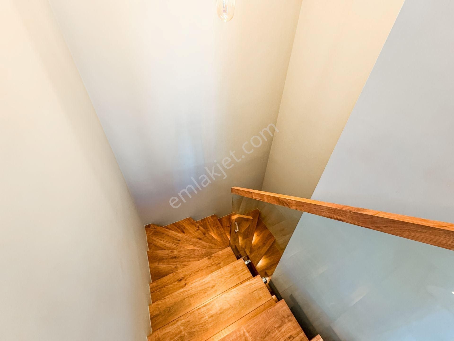 Alanya Güllerpinarı’nda| Eşyalı 2+1 Dubleks | Deniz Manzaralı Satılık Daire - Görsel 13