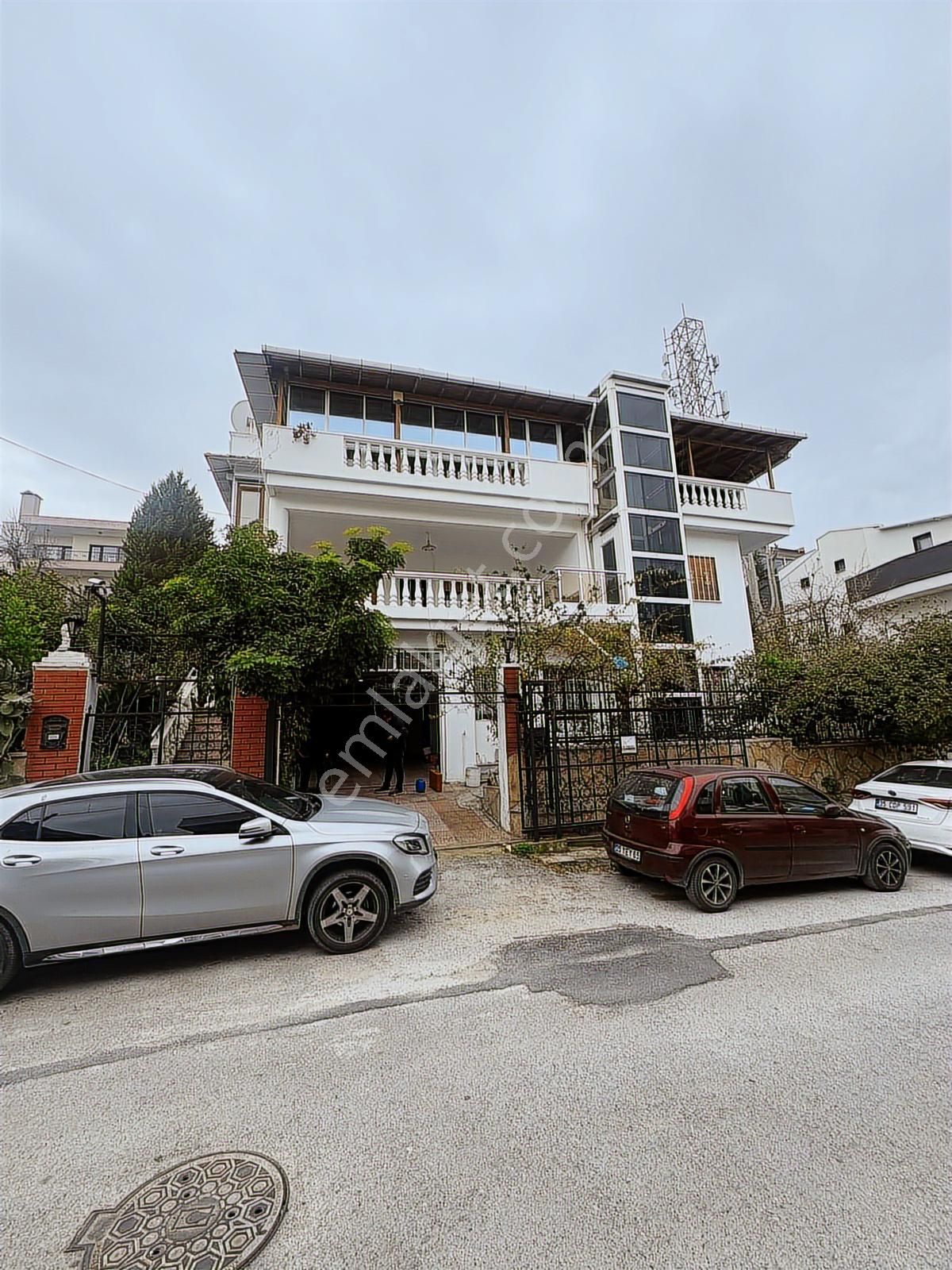 Ambarcı'dan Özel Yapım Satılık Mülk