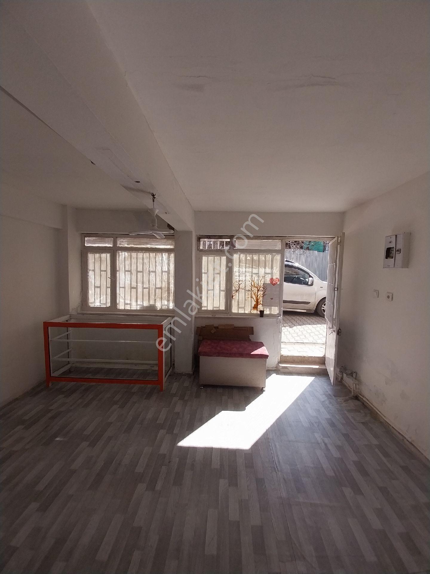 Tekirdağ Süleymanpaşa Gayrimenkulden Kiralık Dükkan 4000tl Kirası Ortacami Mah Selvi Sok 20 M2 - Görsel 21