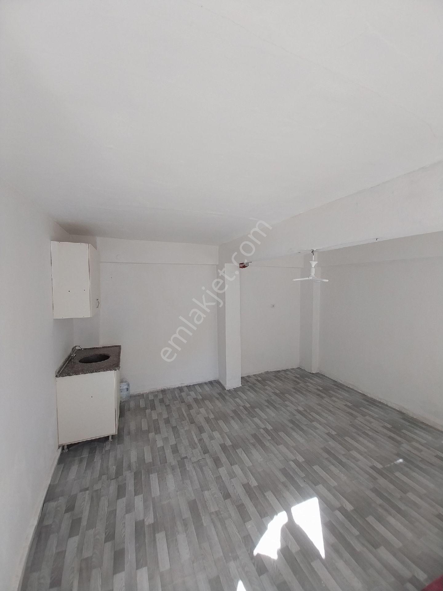 Tekirdağ Süleymanpaşa Gayrimenkulden Kiralık Dükkan 4000tl Kirası Ortacami Mah Selvi Sok 20 M2 - Görsel 18