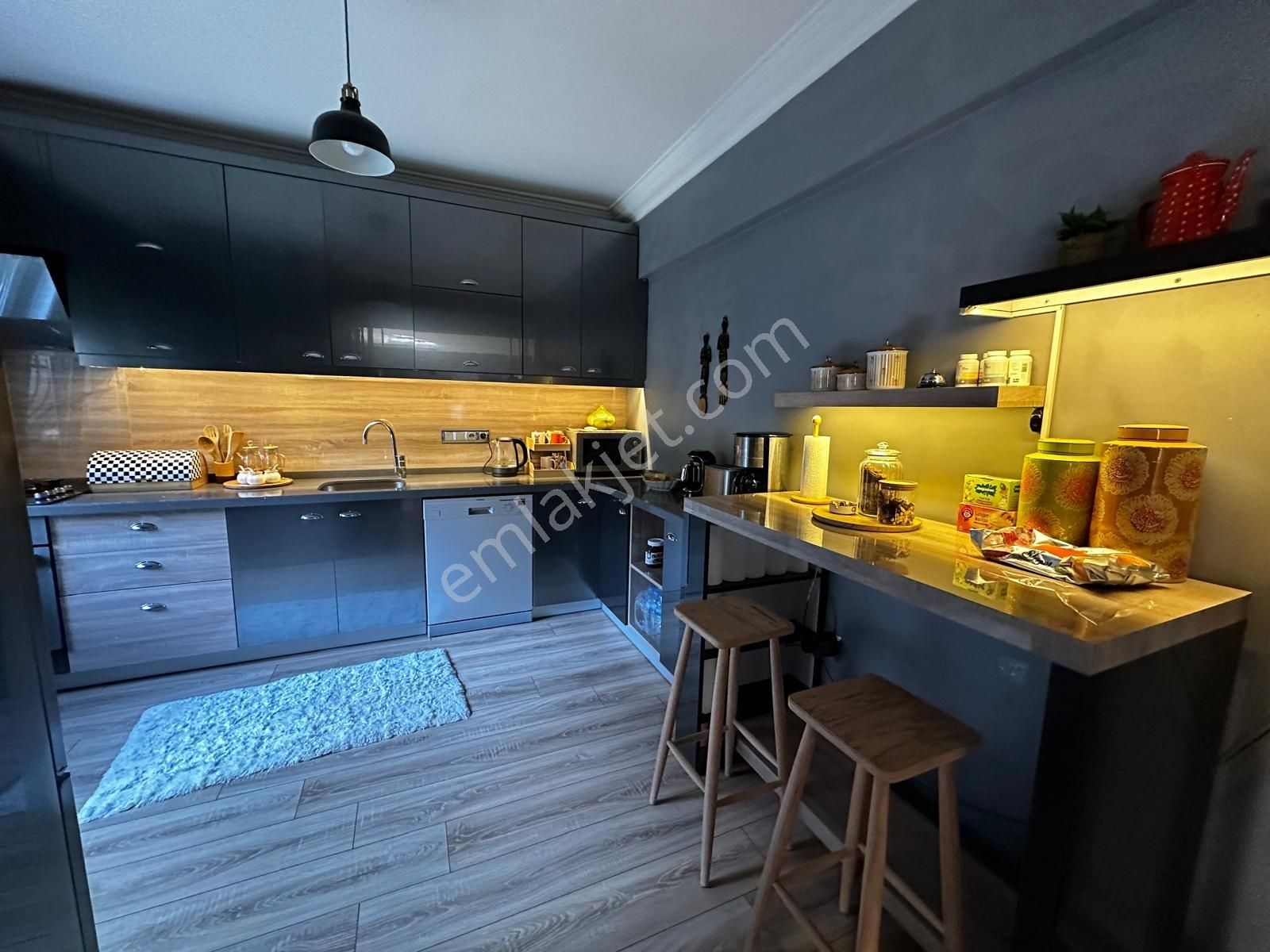 Beylikdüzü Yeşilkent 2 Fulya Apartmanında Ful Yapılı Bakımlı 2+1 - Görsel 18