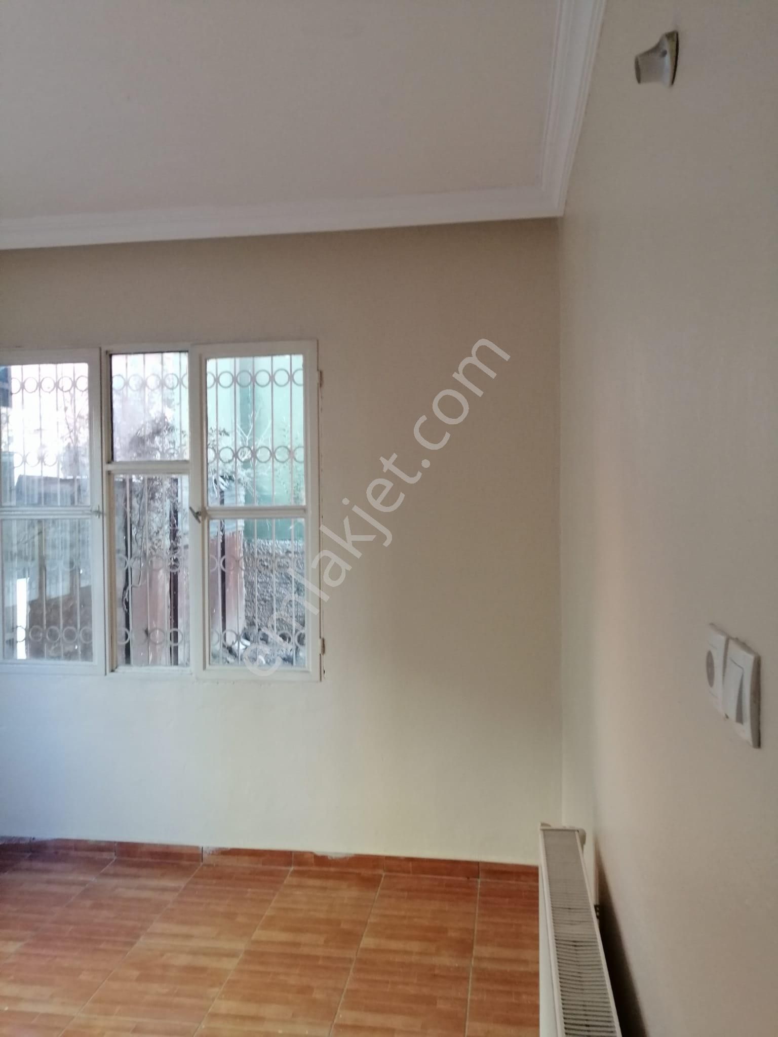 Adana Sarıçamda Kozan Yolunda Müstakil Tek Katlı Kiralık Doğalgazlı Kombili Kiralık Daire 3+1 - Görsel 15