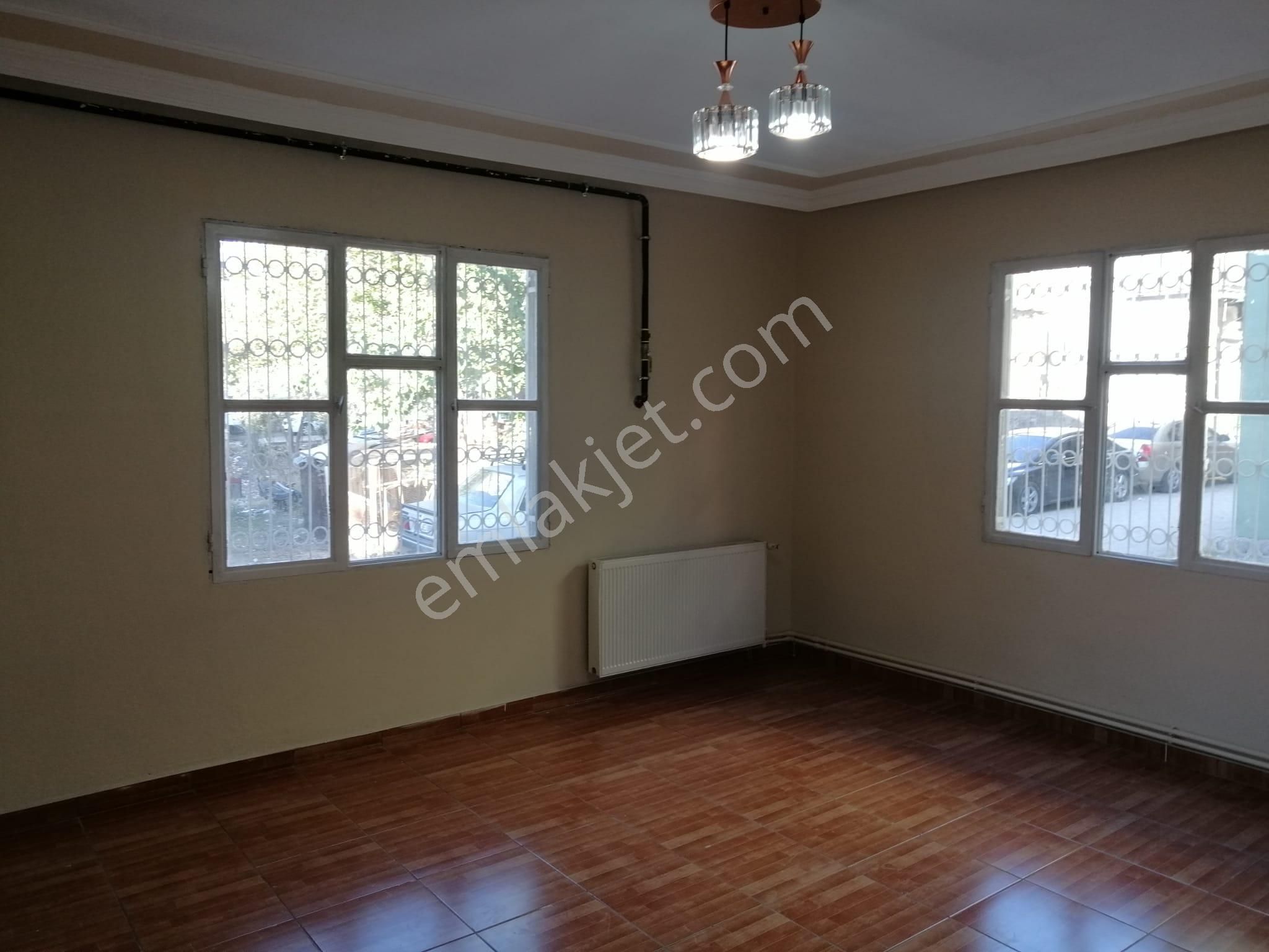 Adana Sarıçamda Kozan Yolunda Müstakil Tek Katlı Kiralık Doğalgazlı Kombili Kiralık Daire 3+1 - Görsel 18