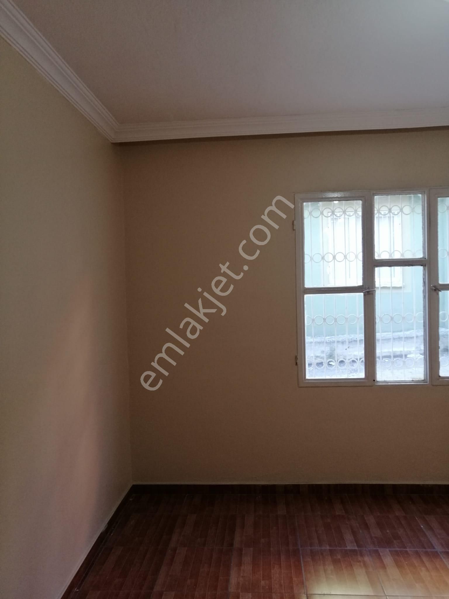 Adana Sarıçamda Kozan Yolunda Müstakil Tek Katlı Kiralık Doğalgazlı Kombili Kiralık Daire 3+1 - Görsel 11
