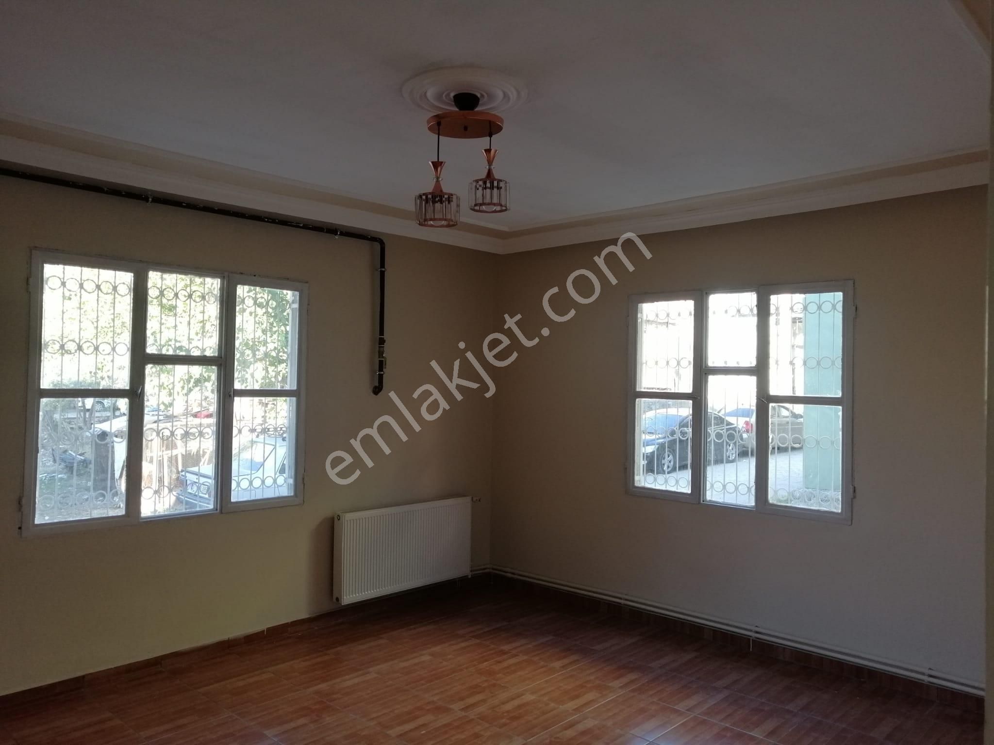 Adana Sarıçamda Kozan Yolunda Müstakil Tek Katlı Kiralık Doğalgazlı Kombili Kiralık Daire 3+1 - Görsel 10