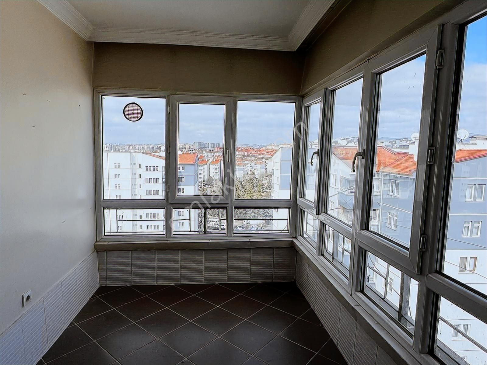 Emekevler Sitesinde 2+1 Full Yapılı Üst Kat Merkezi Sistem - Görsel 7