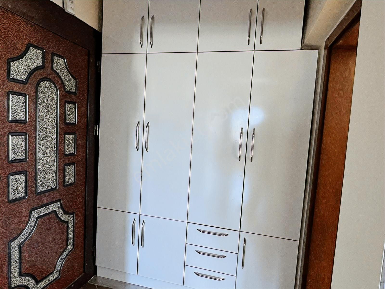 Emekevler Sitesinde 2+1 Full Yapılı Üst Kat Merkezi Sistem - Görsel 25