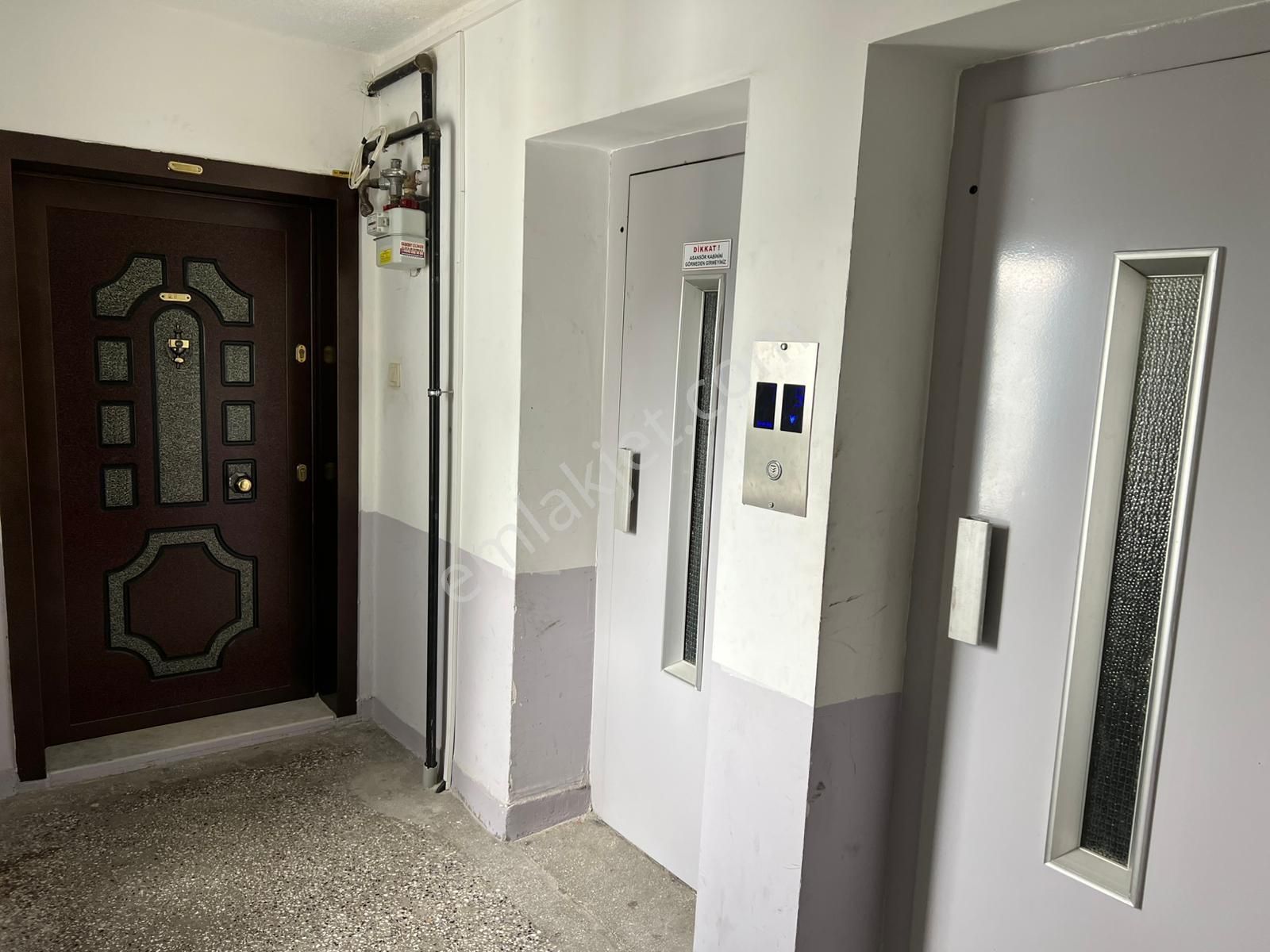 Emekevler Sitesinde 2+1 Full Yapılı Üst Kat Merkezi Sistem - Görsel 29