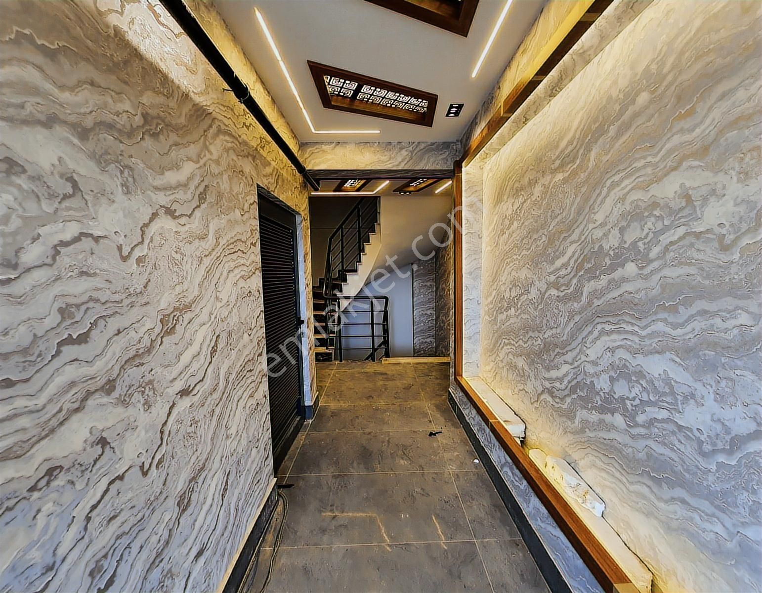 Torbalı'da Geniş Sıfır Satılık 3+1 Daire - Görsel 8