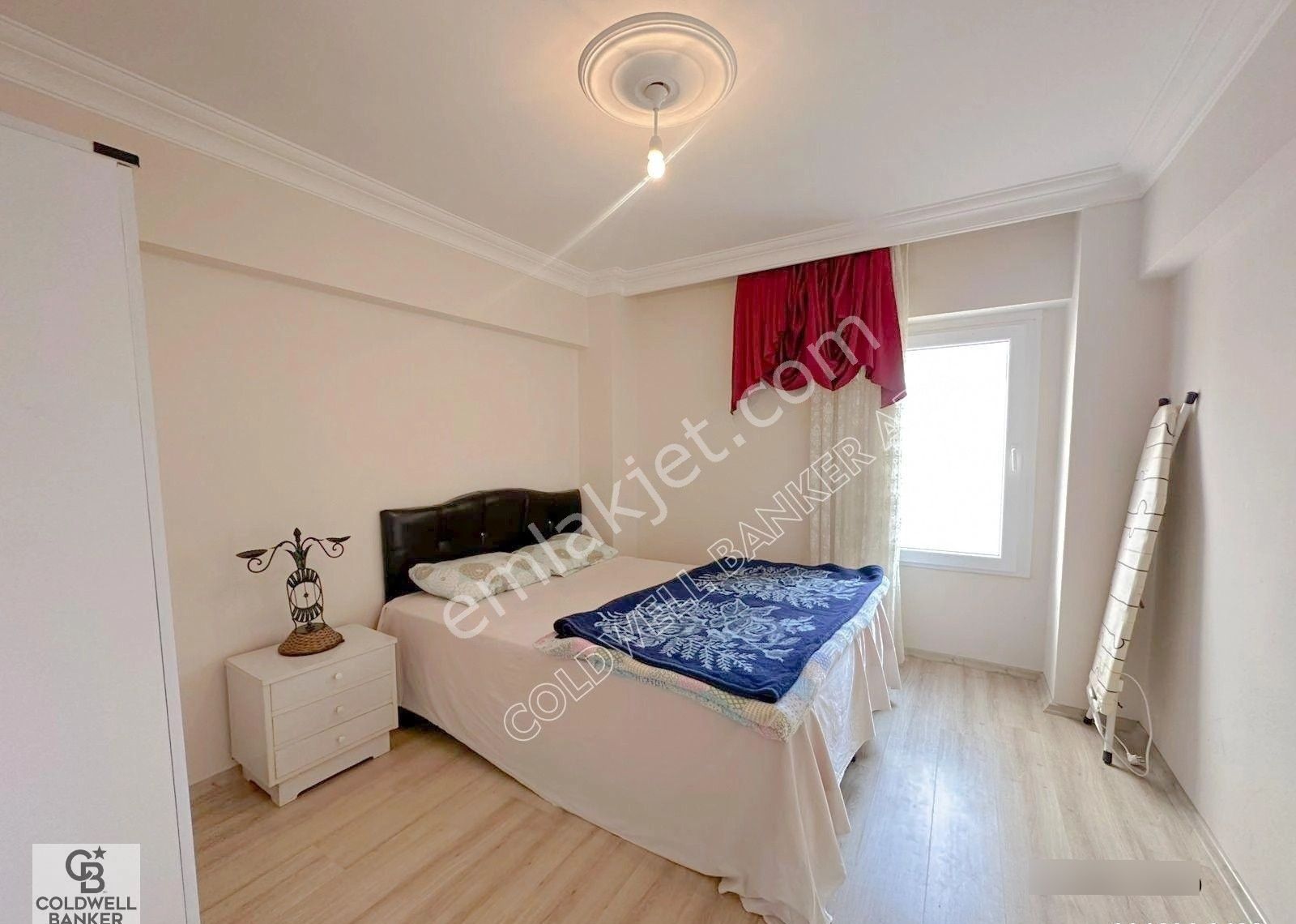 Kuşadası Kadınlar Denizi’nde Deniz Manzaralı 2+1 Kiralık Daire - Görsel 3