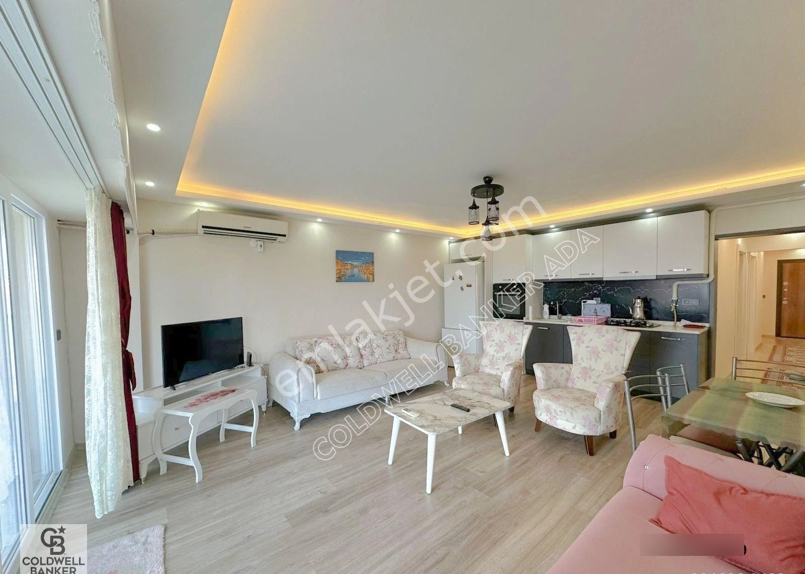 Kuşadası Kadınlar Denizi’nde Deniz Manzaralı 2+1 Kiralık Daire - Görsel 8