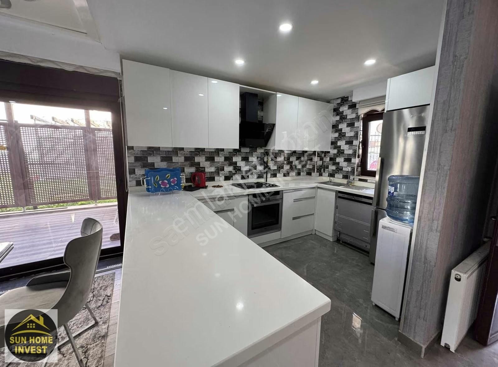 Site İçerisinde Havuzlu Satılık 5+1 Villa - Görsel 16