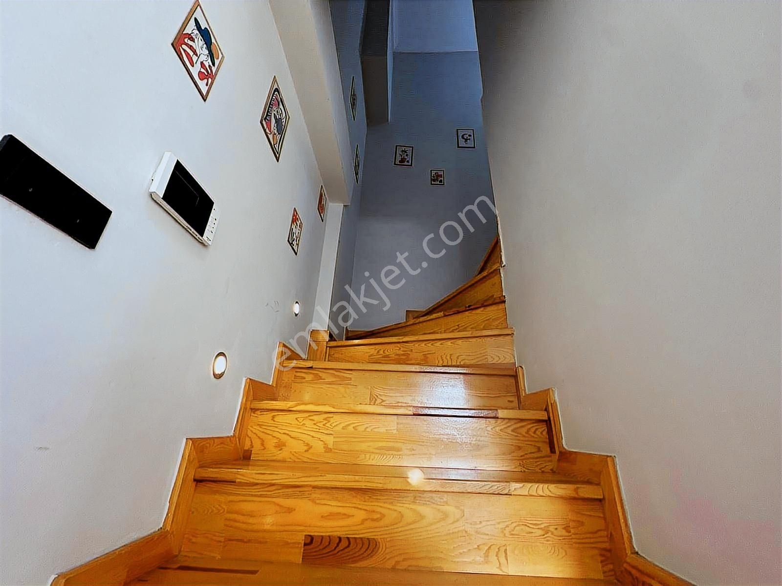 Merkezi Lokasyonda Taşınmaya Hazır 2+1 Dubleks - Görsel 17