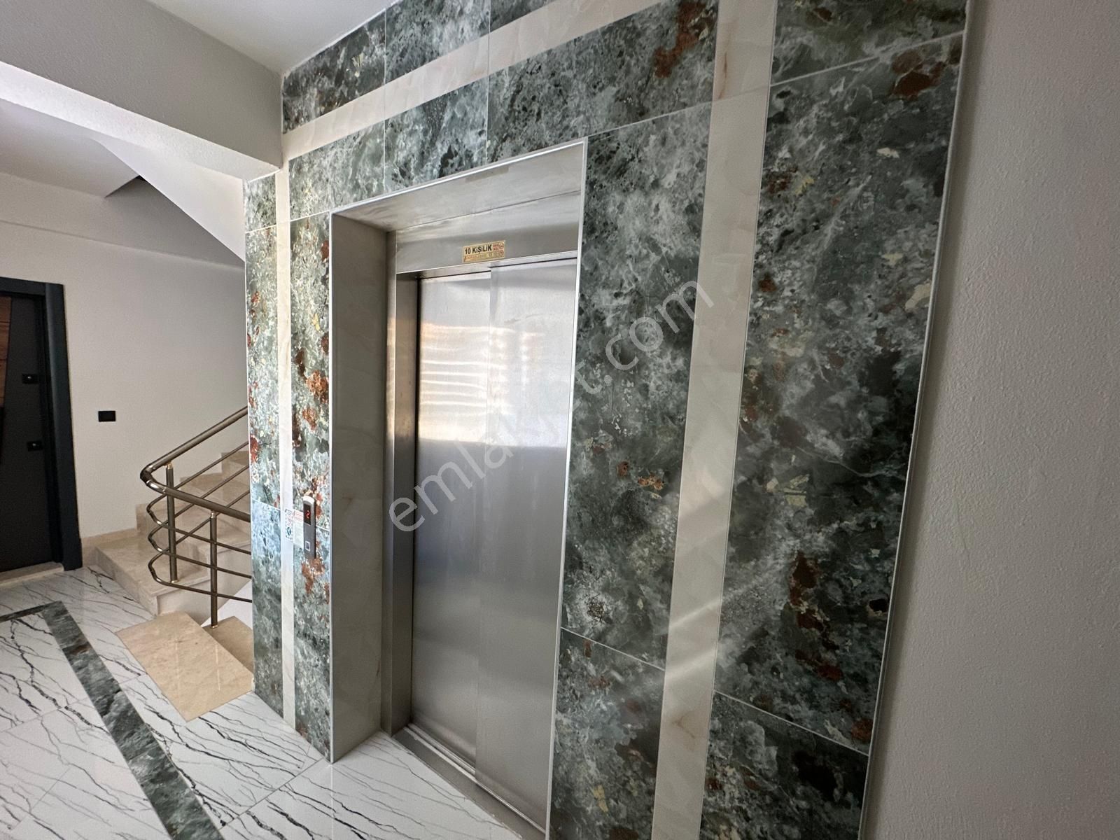 Merkezi Lokasyonda Taşınmaya Hazır 2+1 Dubleks - Görsel 6