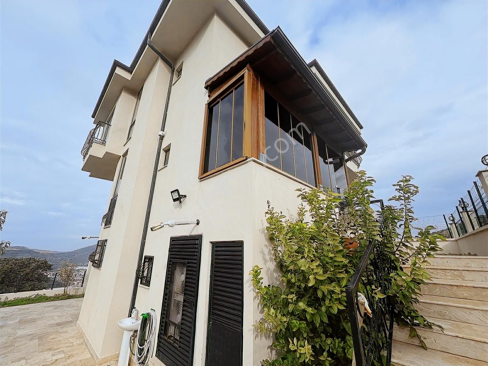 Ambarcı'dan Panoramik Manzaralı Satılık Tam Müstakil Villa - Görsel 16
