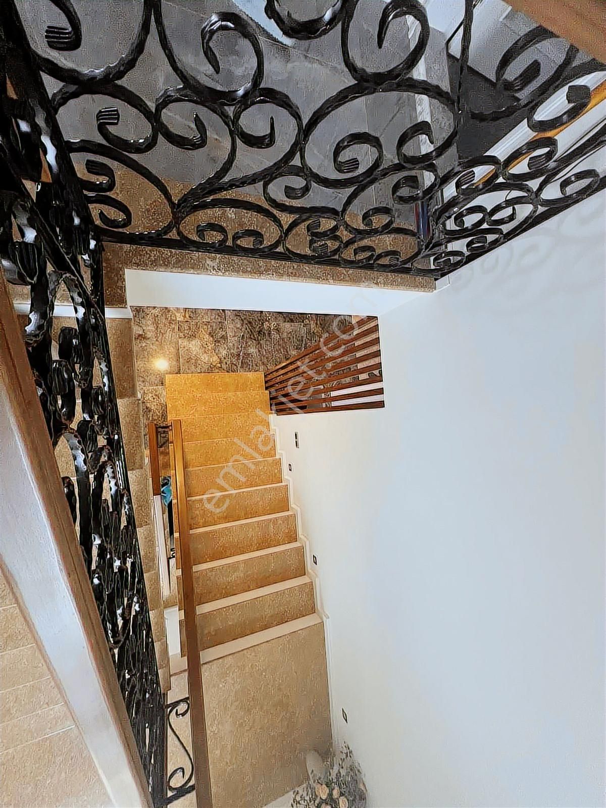 Ambarcı'dan Panoramik Manzaralı Satılık Tam Müstakil Villa - Görsel 25