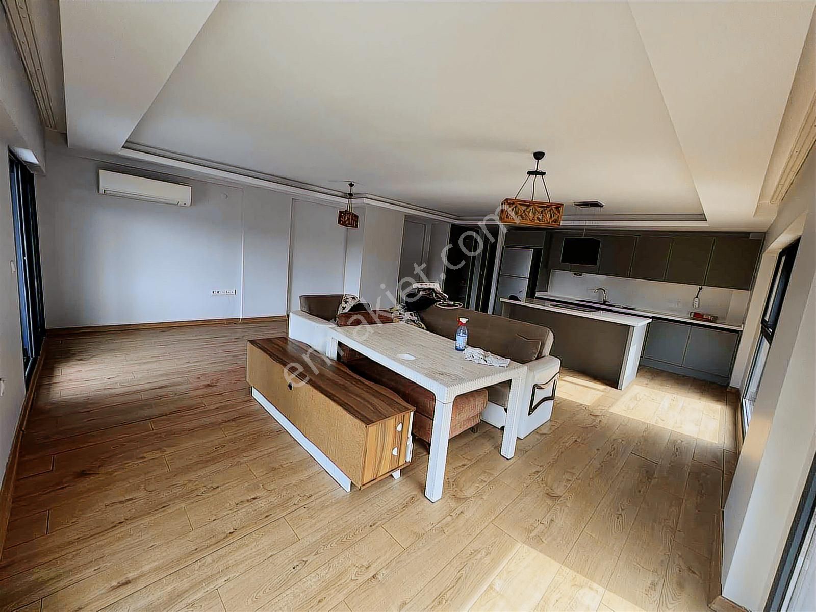 Ambarcı'dan Havuzlu Butik Sitede Kiralık 3+1 Teras Dubleksi - Görsel 12