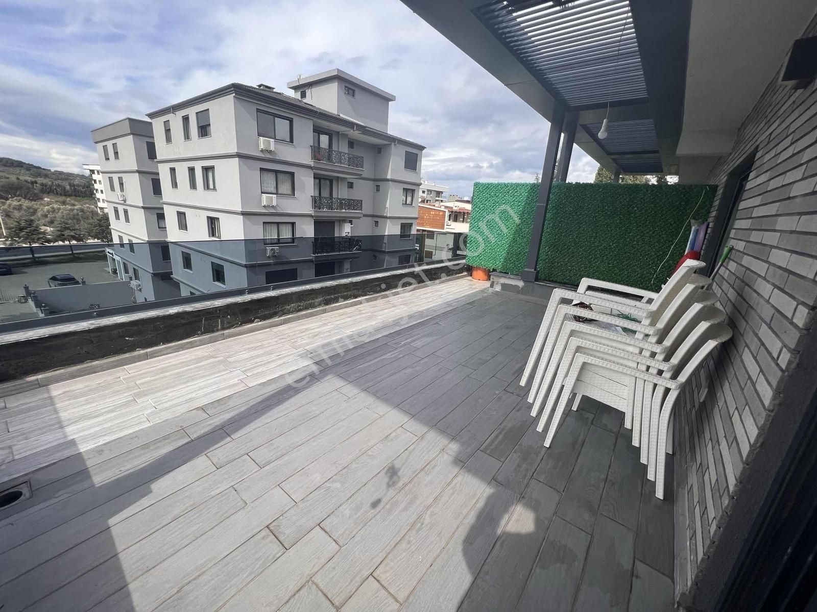 Ambarcı'dan Havuzlu Butik Sitede Kiralık 3+1 Teras Dubleksi - Görsel 32