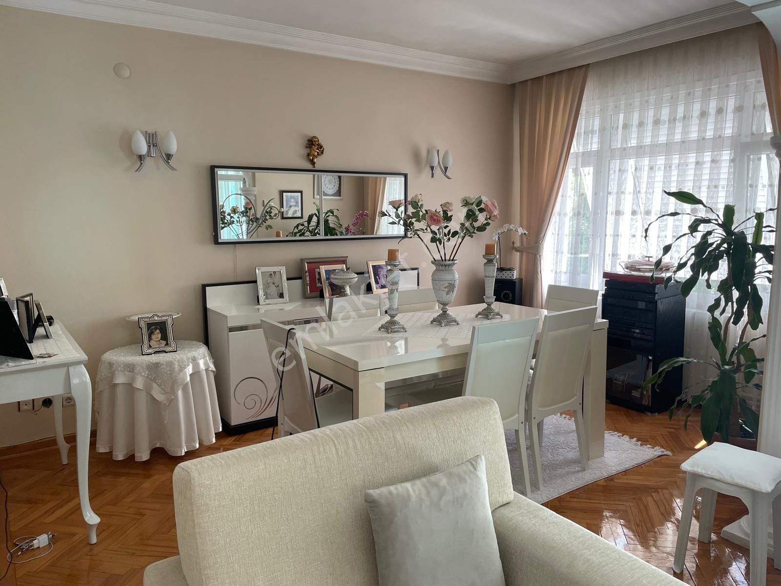 Tarabya Sahil Yakın Elit Bölge Bakımlı Kat Mülkiyetli Satıık Daire - Görsel 14
