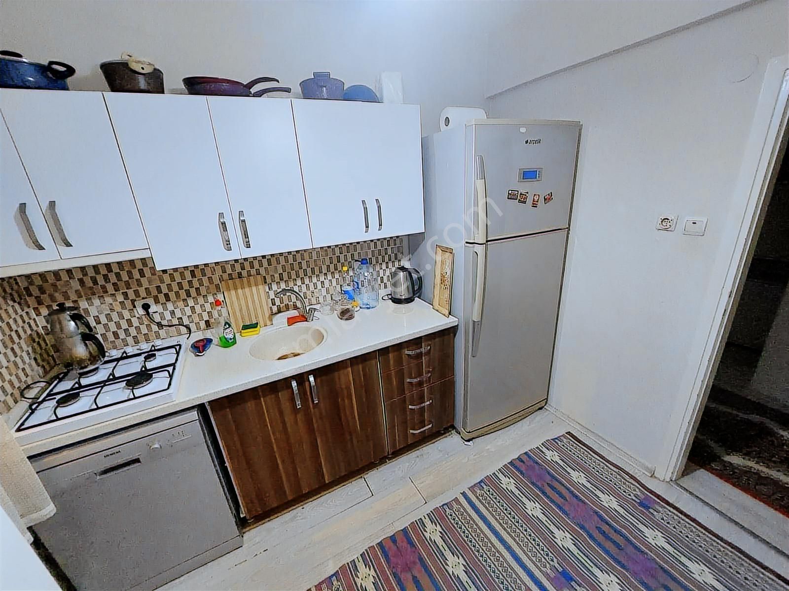 Değirmendere Sahilde Denizle İç İçe, Sıfır Eşyalı "yalı" Keyfi - Görsel 4