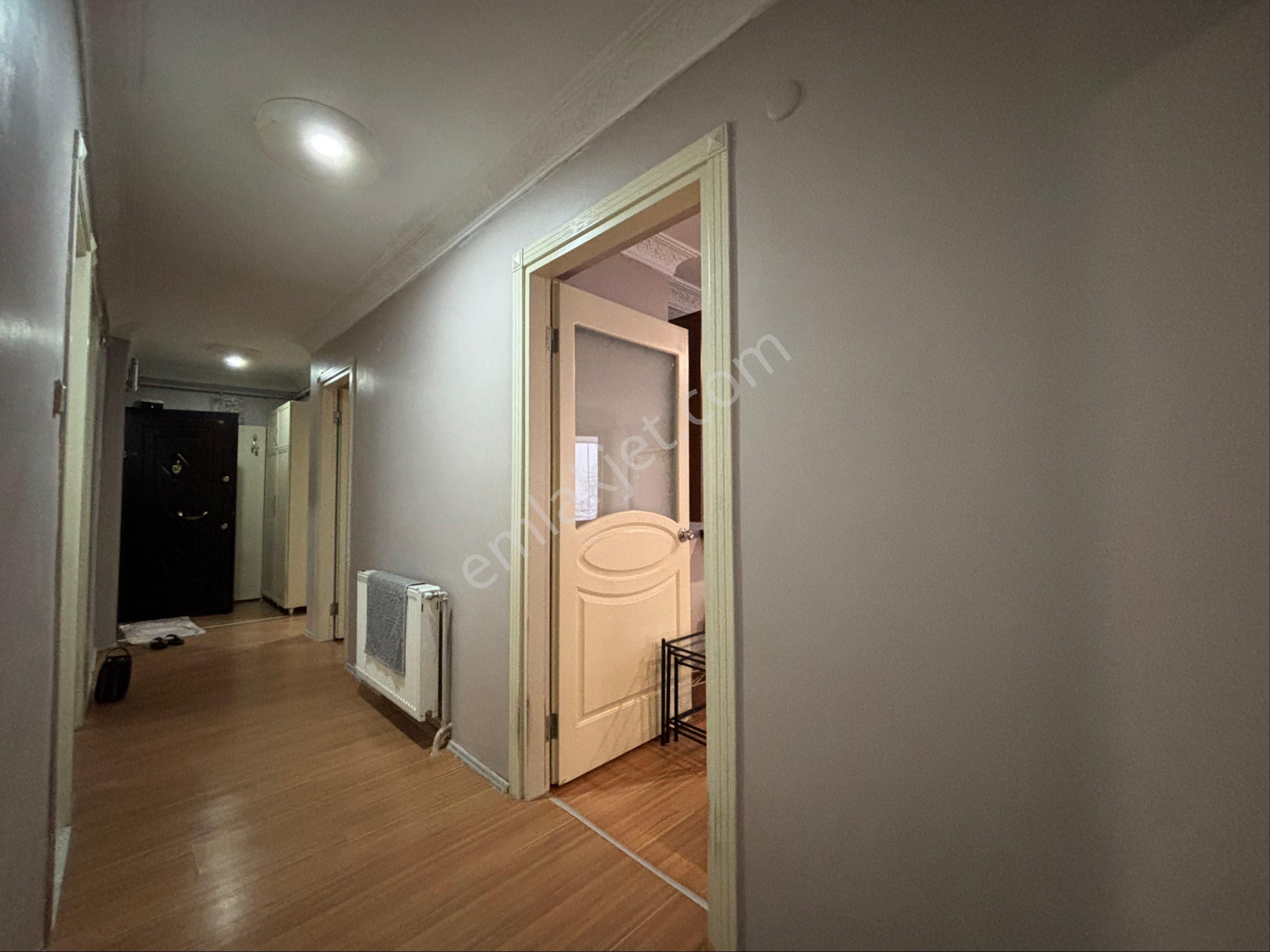 Alsancak Gazi Hastanesi 3+1 2.kat Kombili Boş Satılık Daire - Görsel 8