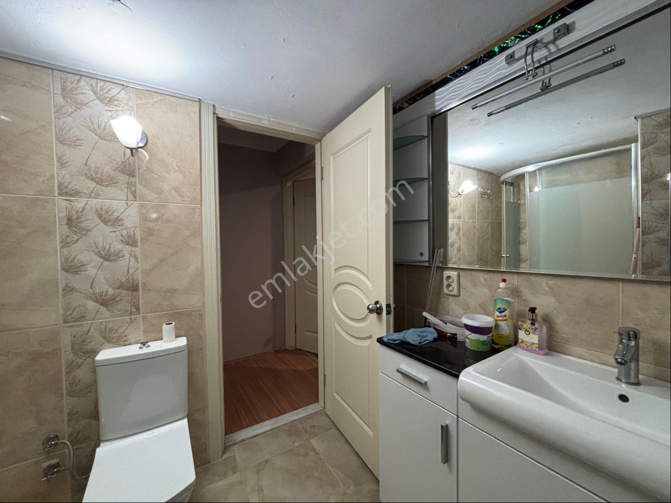 Alsancak Gazi Hastanesi 3+1 2.kat Kombili Boş Satılık Daire - Görsel 4