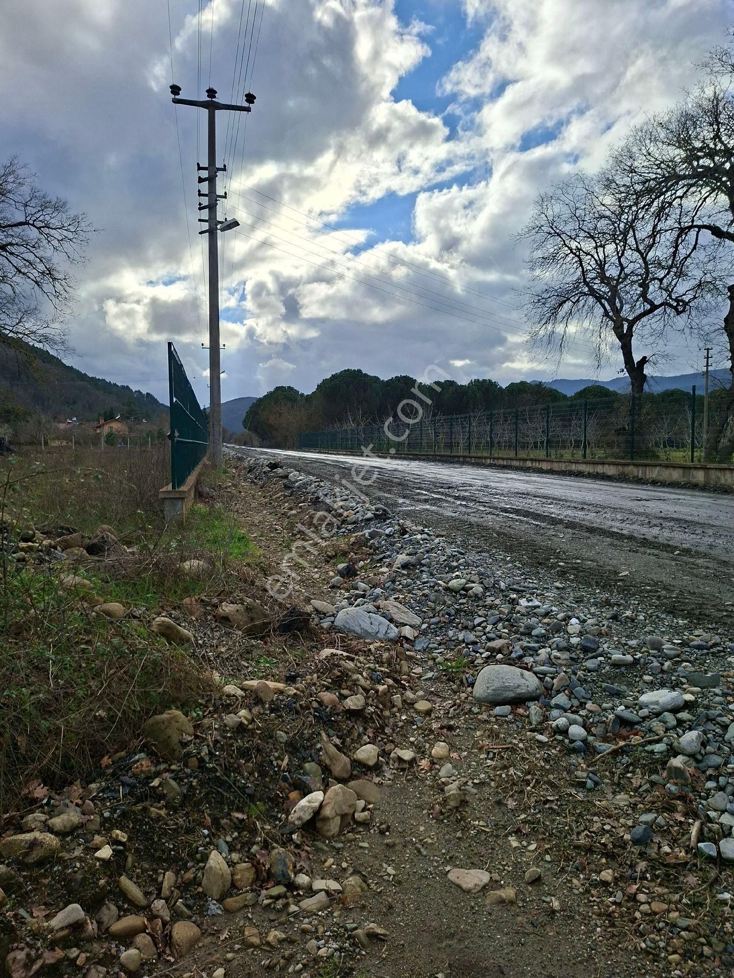 Kazdağları Akçakoyun Ev Yapmaya Uygun - Görsel 2