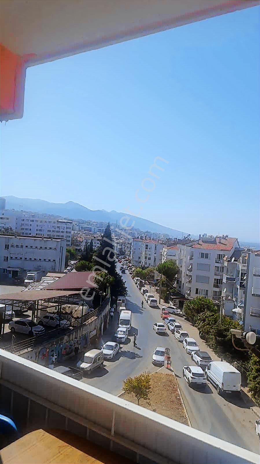 Hatay Da Önü Ferah Köşe Daire - Görsel 2