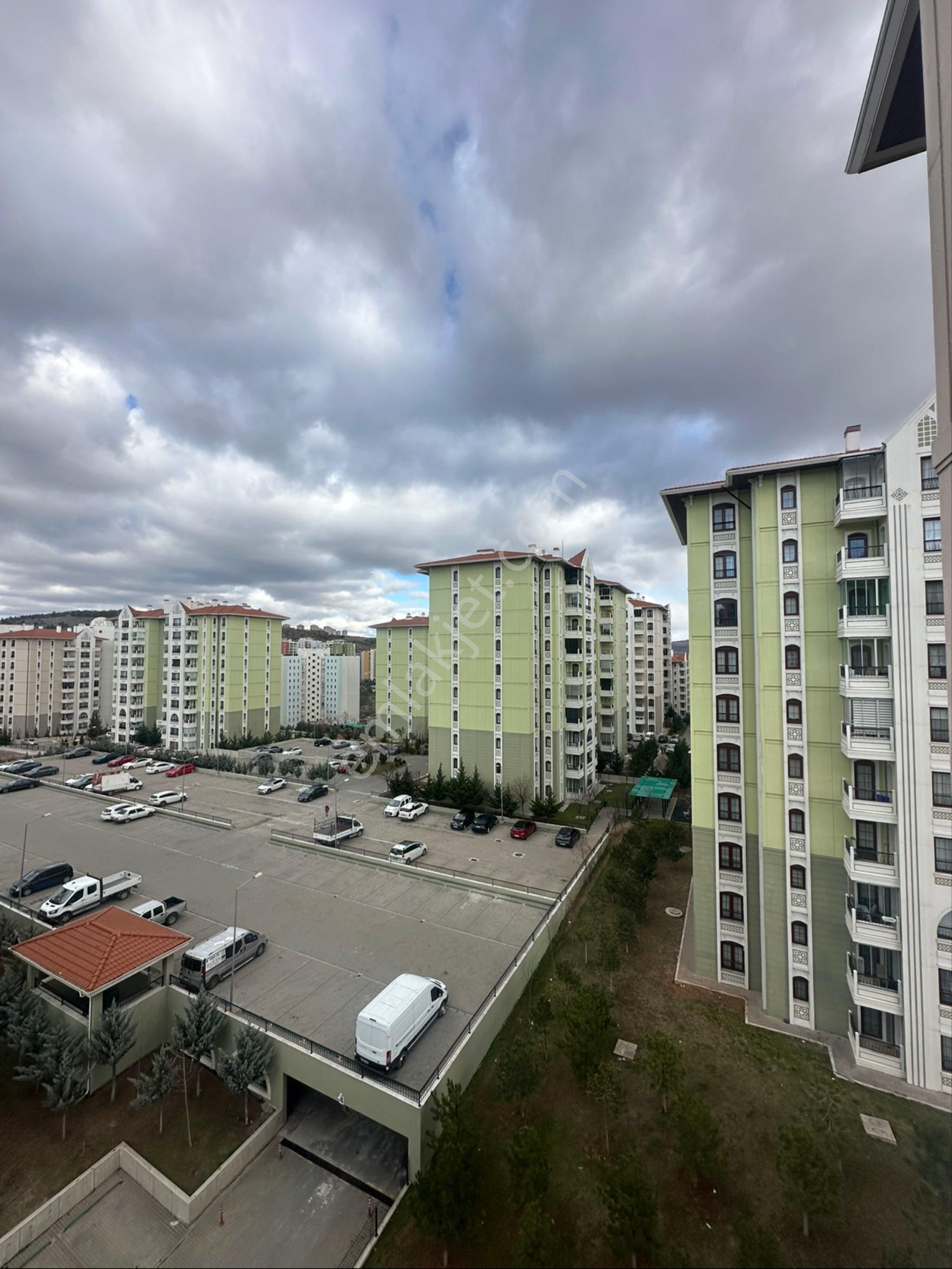 686 Etap'ta En Hesaplı Kiralık Fırsat Daıre!! - Görsel 34