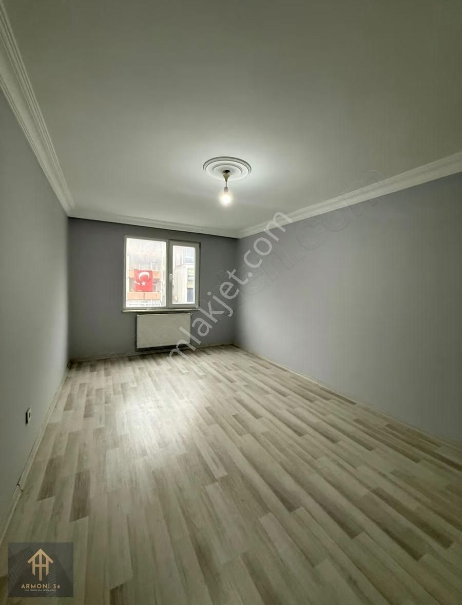 Beylikdüzü Kavaklıda Fırsat Arakat 3+1 145 Mt Daire - Görsel 14