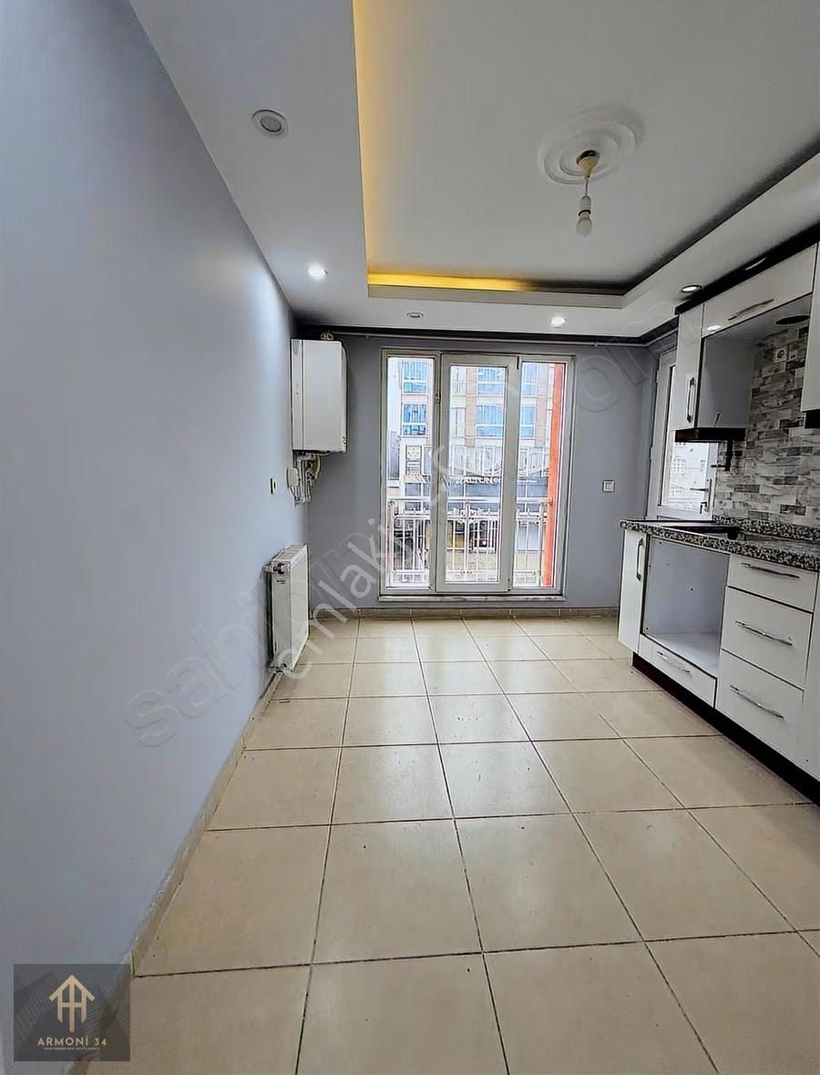 Beylikdüzü Kavaklıda Fırsat Arakat 3+1 145 Mt Daire - Görsel 4